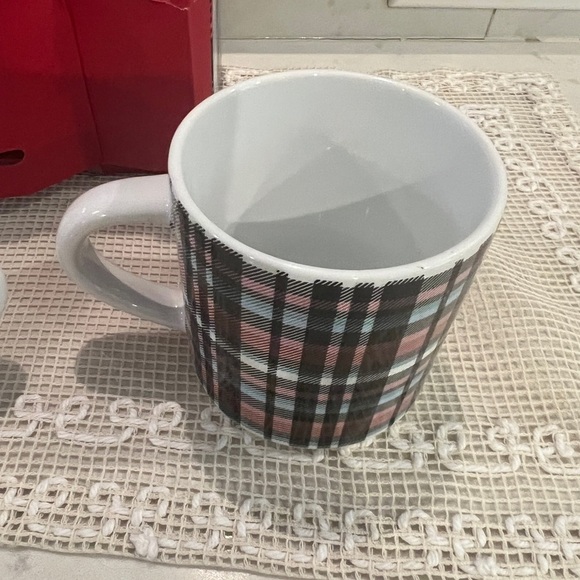 Vera Bradley Stacked Mug Set New in Box - Picture 11 of 13